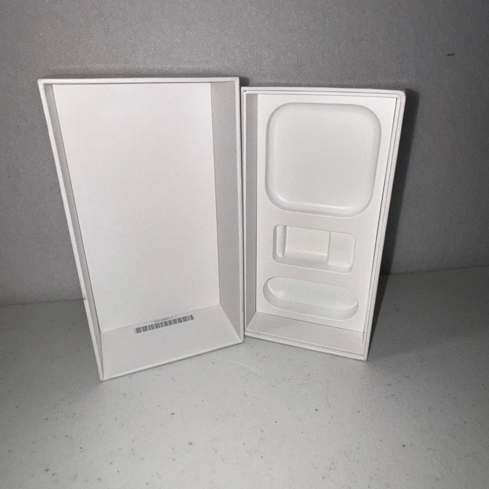 Apple iPhone 6s Silver 128GB A1633 Box‎ ONLY